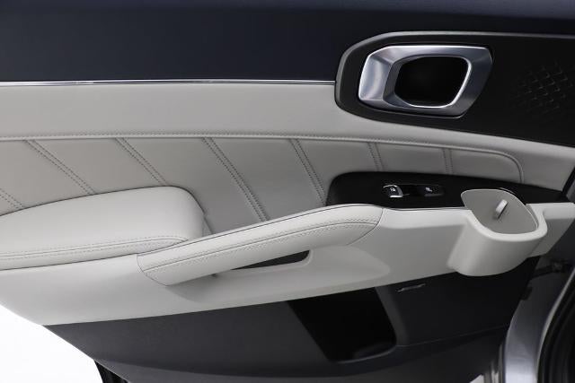 2023 Kia Sorento Plug-In Hybrid SX Prestige