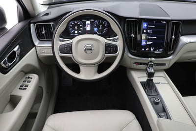 2018 Volvo XC60 T6 Momentum