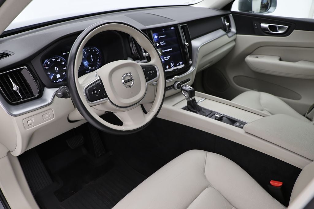 2018 Volvo XC60 T6 Momentum