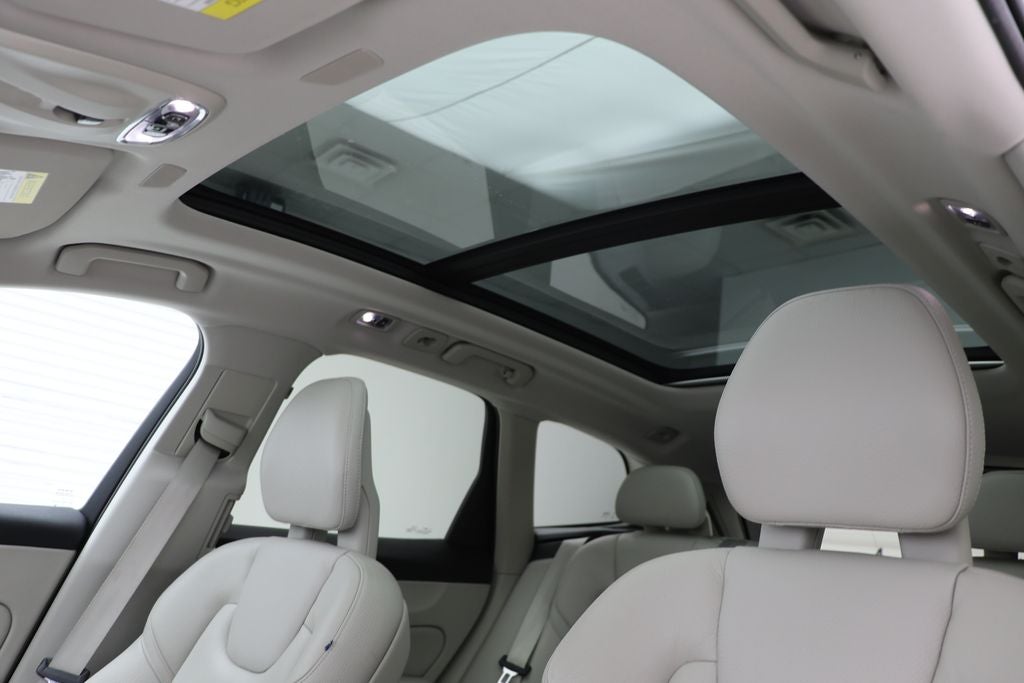 2018 Volvo XC60 T6 Momentum