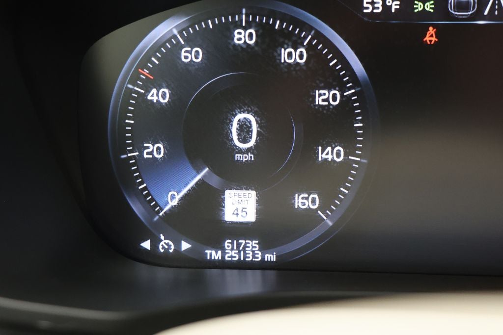 2018 Volvo XC60 T6 Momentum