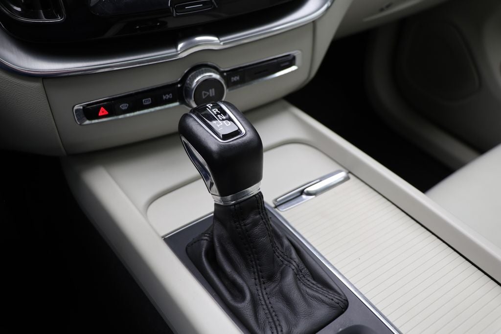 2018 Volvo XC60 T6 Momentum