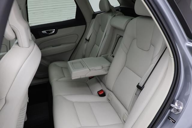 2018 Volvo XC60 T6 Momentum