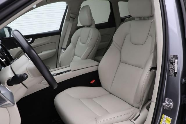 2018 Volvo XC60 T6 Momentum