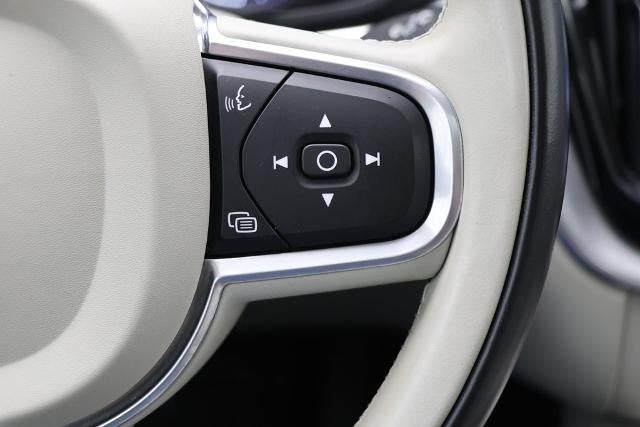 2018 Volvo XC60 T6 Momentum