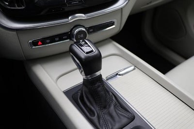 2018 Volvo XC60 T6 Momentum