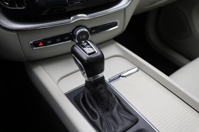 2018 Volvo XC60 T6 Momentum