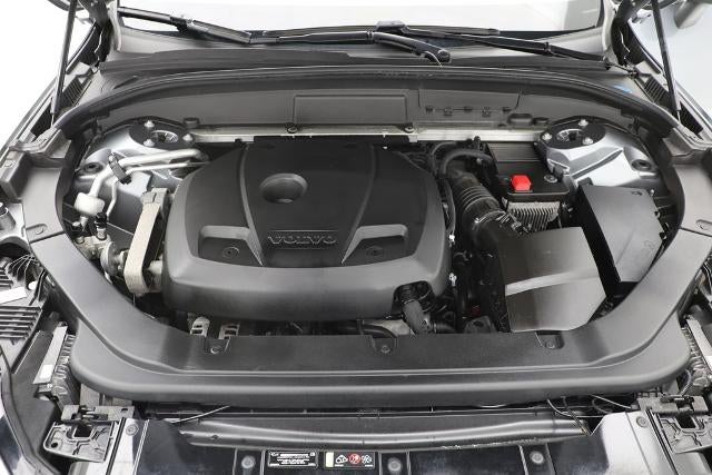 2018 Volvo XC60 T6 Momentum