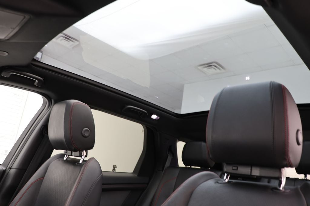 2022 Land Rover Discovery Sport S R-Dynamic