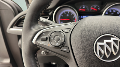2018 Buick Regal TourX Essence