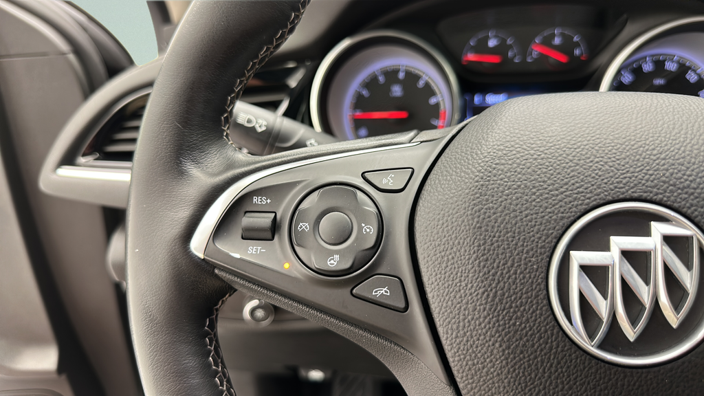 2018 Buick Regal TourX Essence