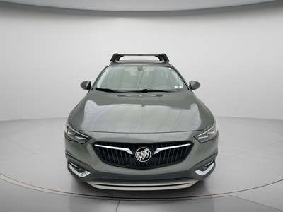2018 Buick Regal TourX Essence