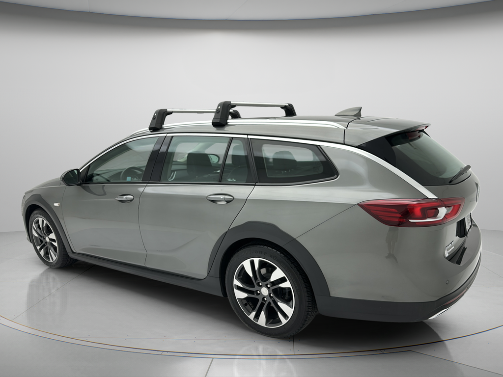 2018 Buick Regal TourX Essence