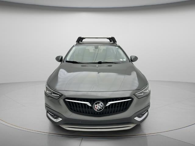 2018 Buick Regal TourX Essence