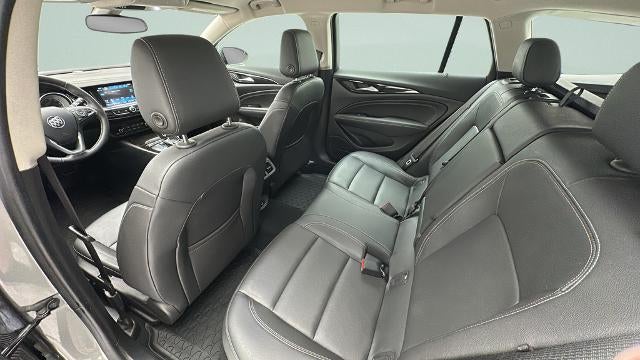 2018 Buick Regal TourX Essence