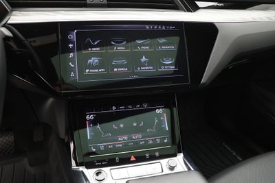 2023 Audi e-tron Sportback S line Premium Plus quattro