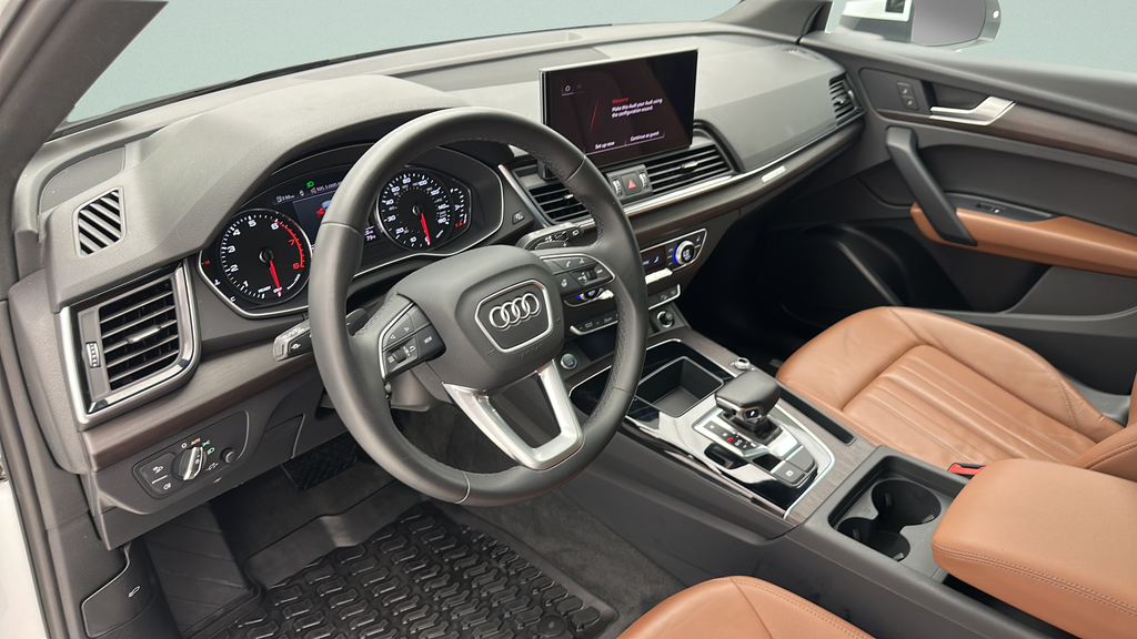 2023 Audi Q5 40 Premium quattro