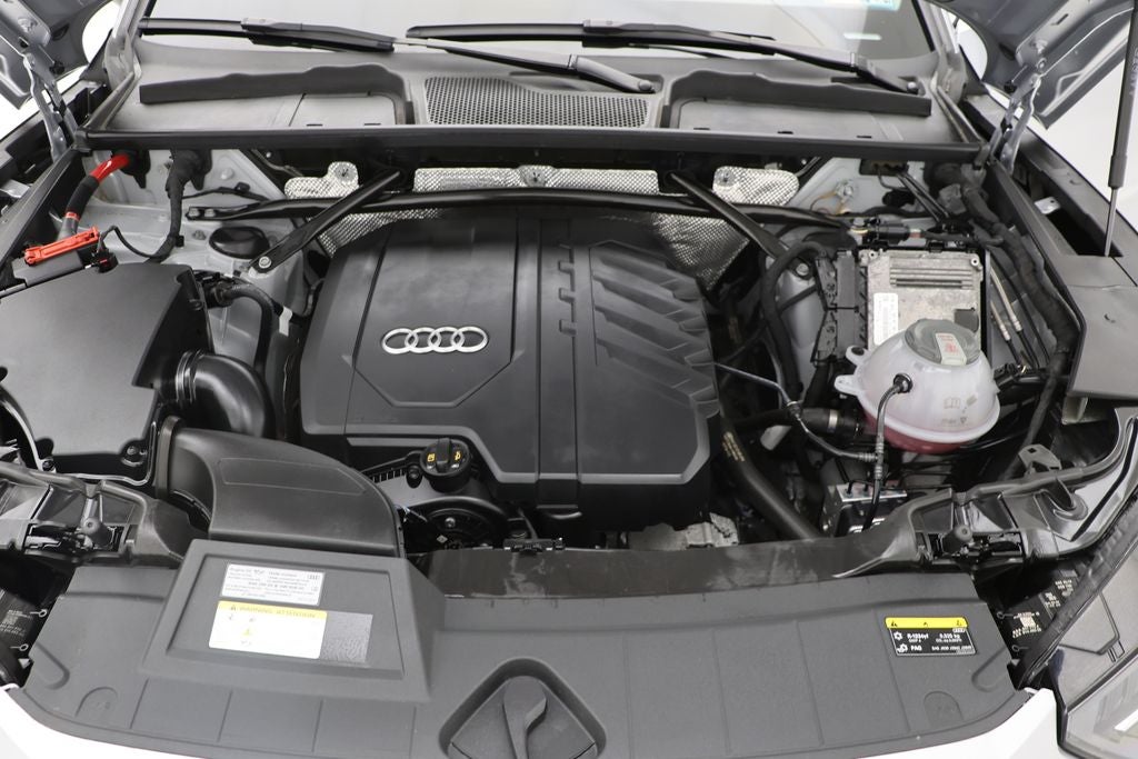 2023 Audi Q5 40 Premium quattro