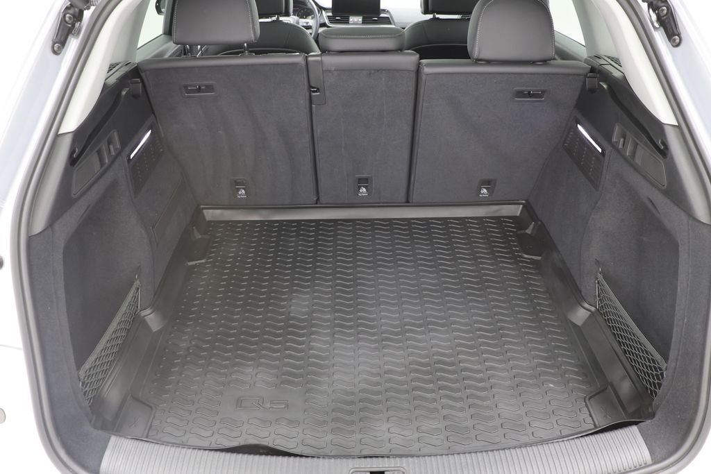 2023 Audi Q5 40 Premium quattro