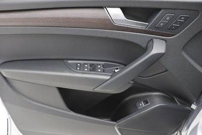 2023 Audi Q5 40 Premium quattro