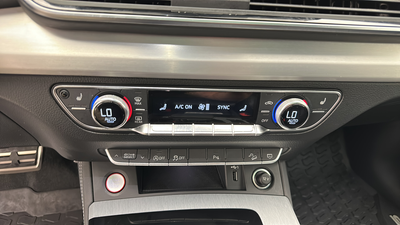 2021 Audi SQ5 Premium Plus quattro