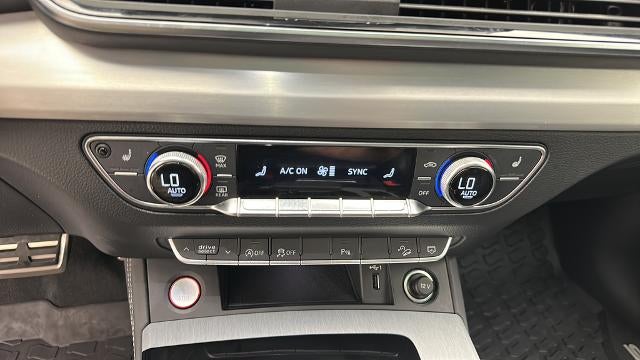 2021 Audi SQ5 Premium Plus quattro
