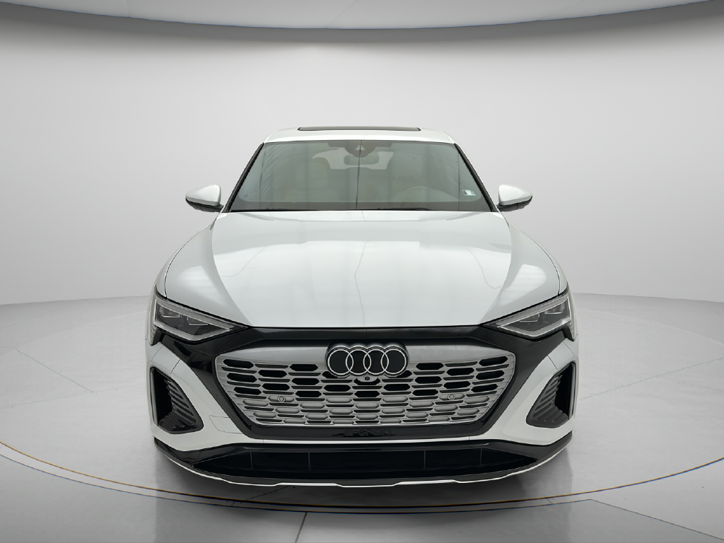 2024 Audi Q8 Sportback e-tron Premium Plus S line quattro