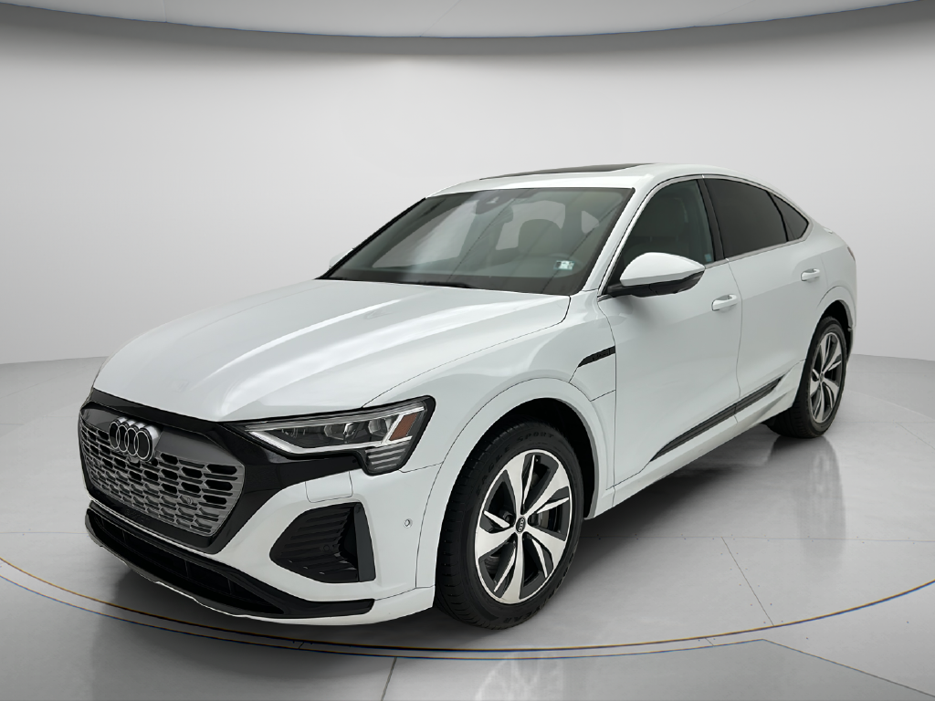 2024 Audi Q8 Sportback e-tron Premium Plus S line quattro