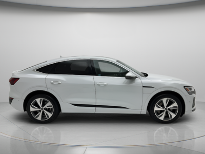 2024 Audi Q8 Sportback e-tron Premium Plus S line quattro