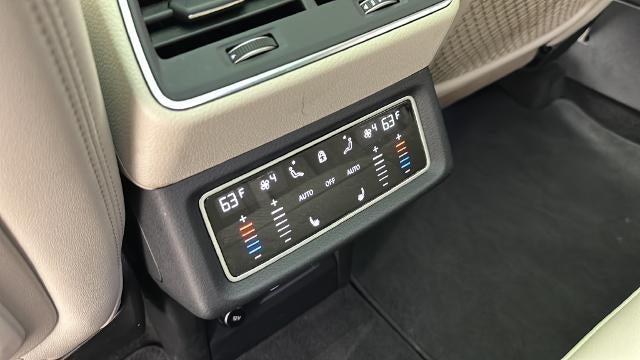 2024 Audi Q8 Sportback e-tron Premium Plus S line quattro