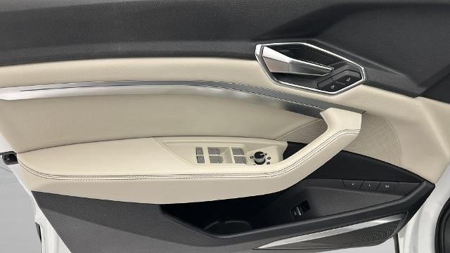 2024 Audi Q8 Sportback e-tron Premium Plus S line quattro