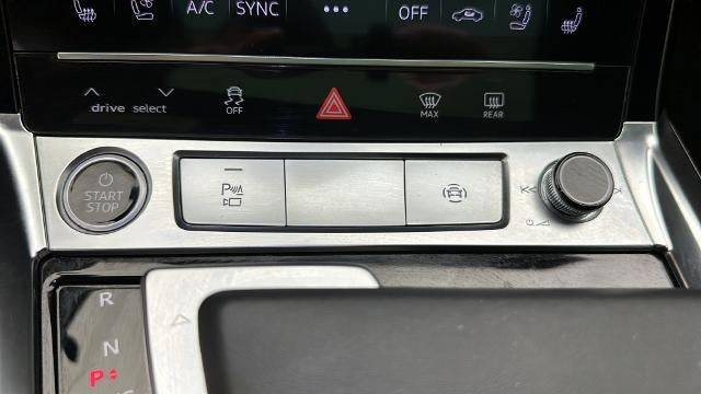 2024 Audi Q8 Sportback e-tron Premium Plus S line quattro