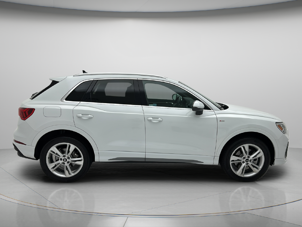 2024 Audi Q3 Premium S Line quattro