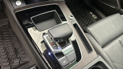 2024 Audi Q5 45 S line Premium quattro