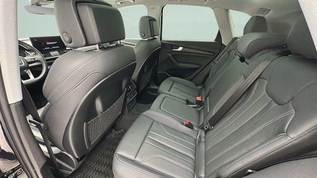 2024 Audi Q5 45 S line Premium quattro