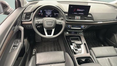 2024 Audi Q5 45 S line Premium quattro