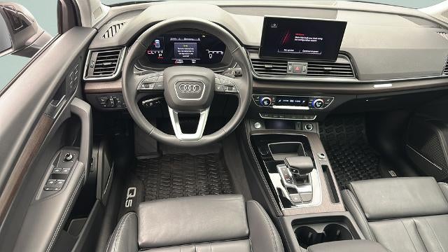 2024 Audi Q5 45 S line Premium quattro