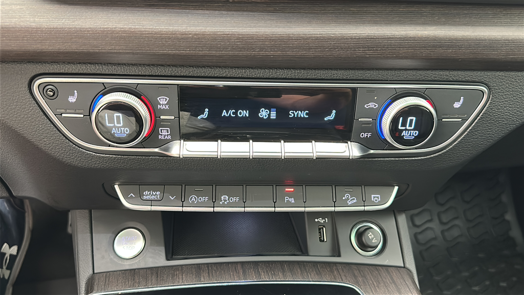 2023 Audi Q5 45 S line Premium quattro