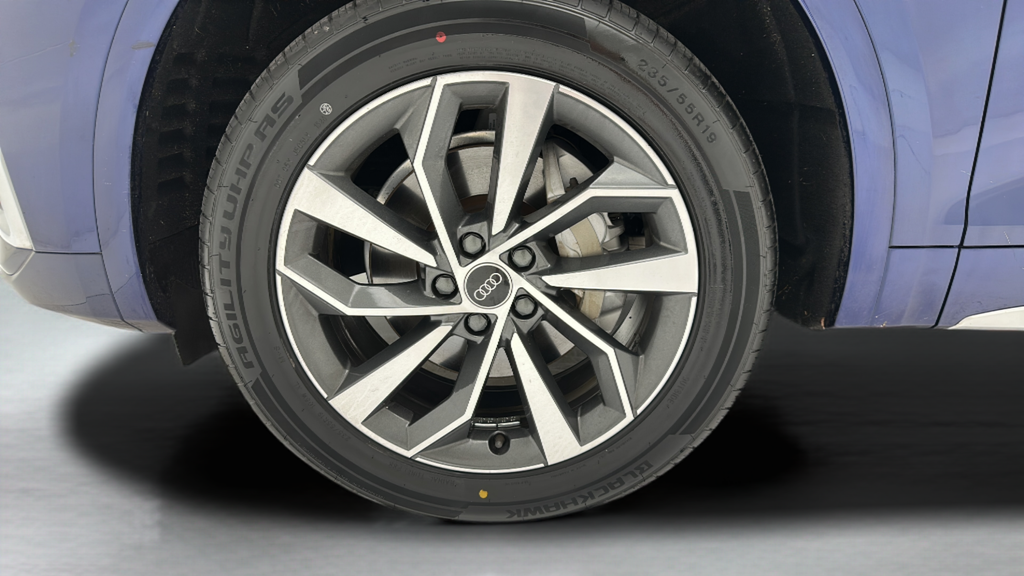 2023 Audi Q5 45 S line Premium quattro