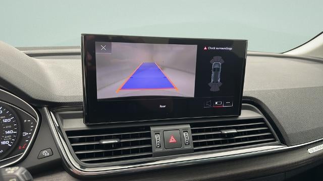 2023 Audi Q5 45 S line Premium quattro