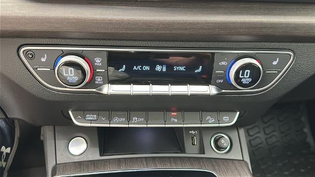 2023 Audi Q5 45 S line Premium quattro