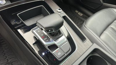 2023 Audi Q5 45 S line Premium quattro