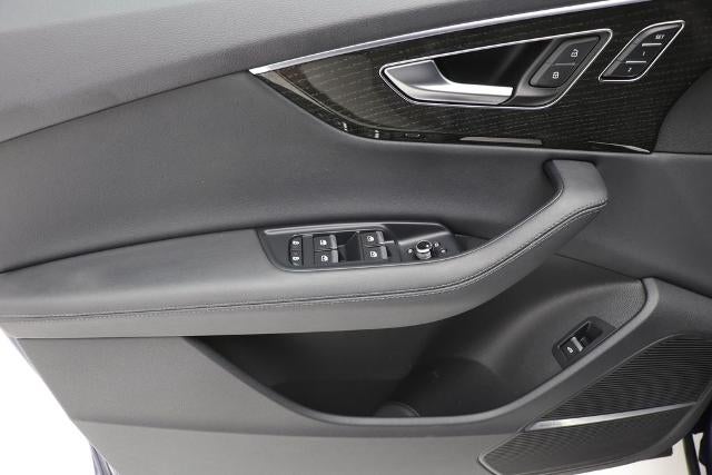 2024 Audi Q7 45 Premium Plus quattro