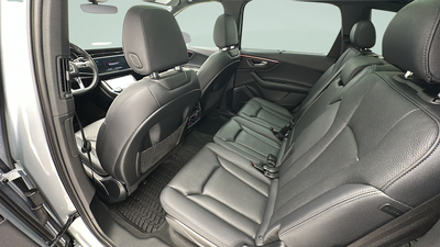 2023 Audi Q7 45 Premium Plus quattro