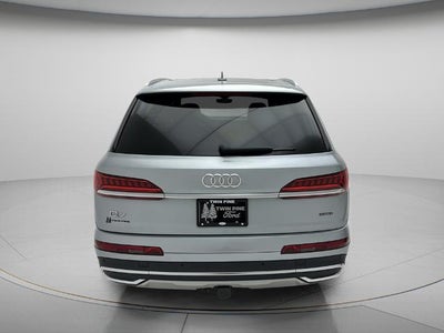 2023 Audi Q7 45 Premium Plus quattro