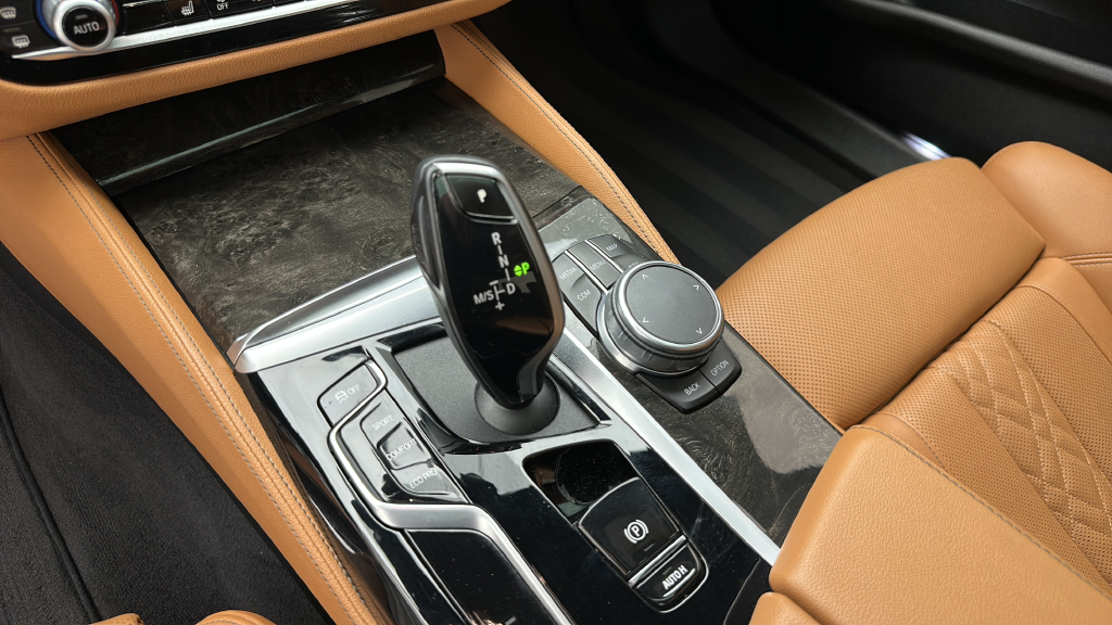 2022 BMW 5 Series 530i xDrive