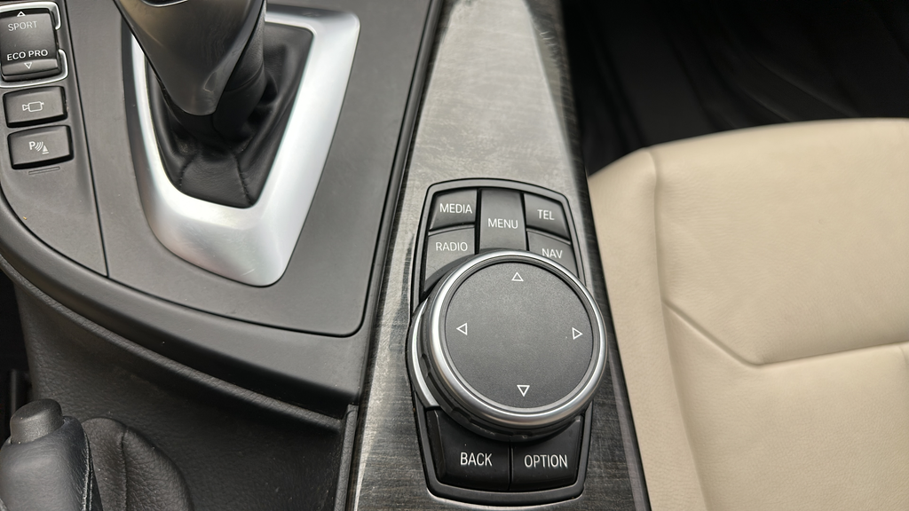 2016 BMW 3 Series 328i xDrive