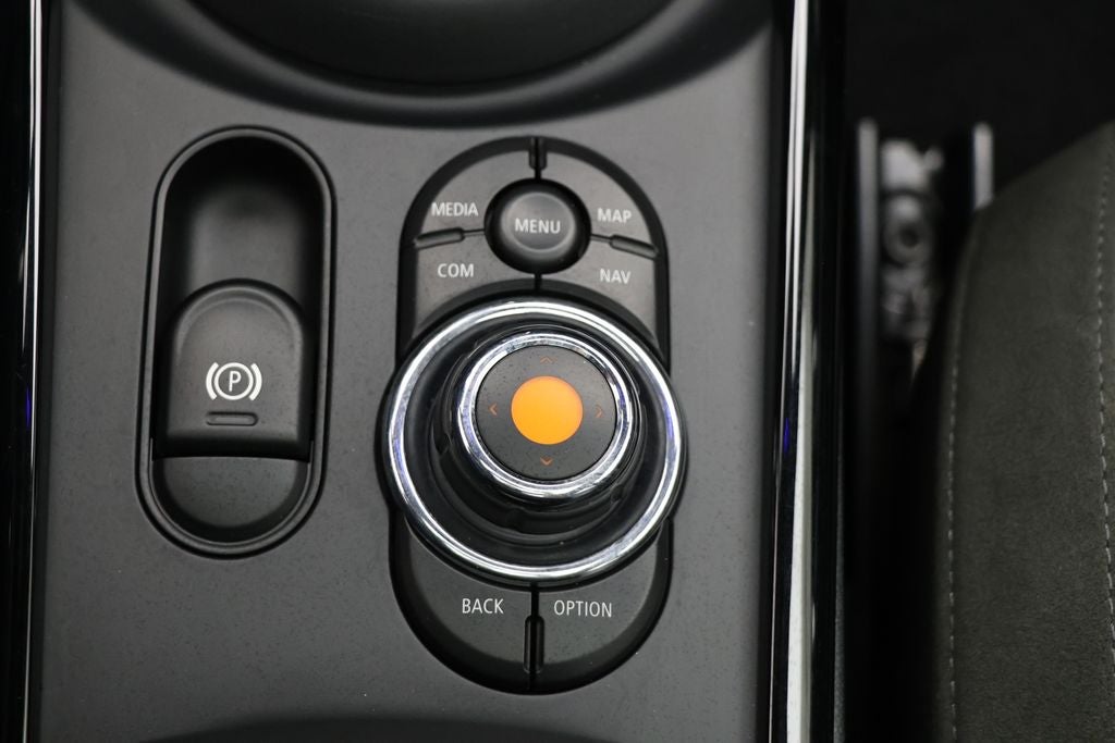 2020 MINI John Cooper Works Clubman ALL4 Iconic