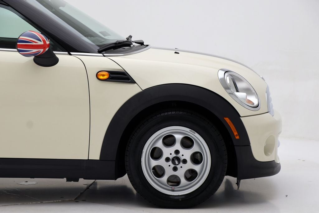 2014 MINI Cooper Base