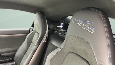 2025 Porsche 718 Cayman GT4 RS